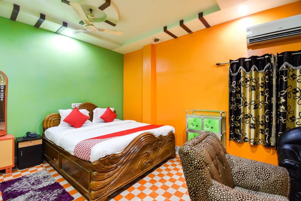 Oyo 44160 Hotel Sahana Jangipur Ngoại thất bức ảnh