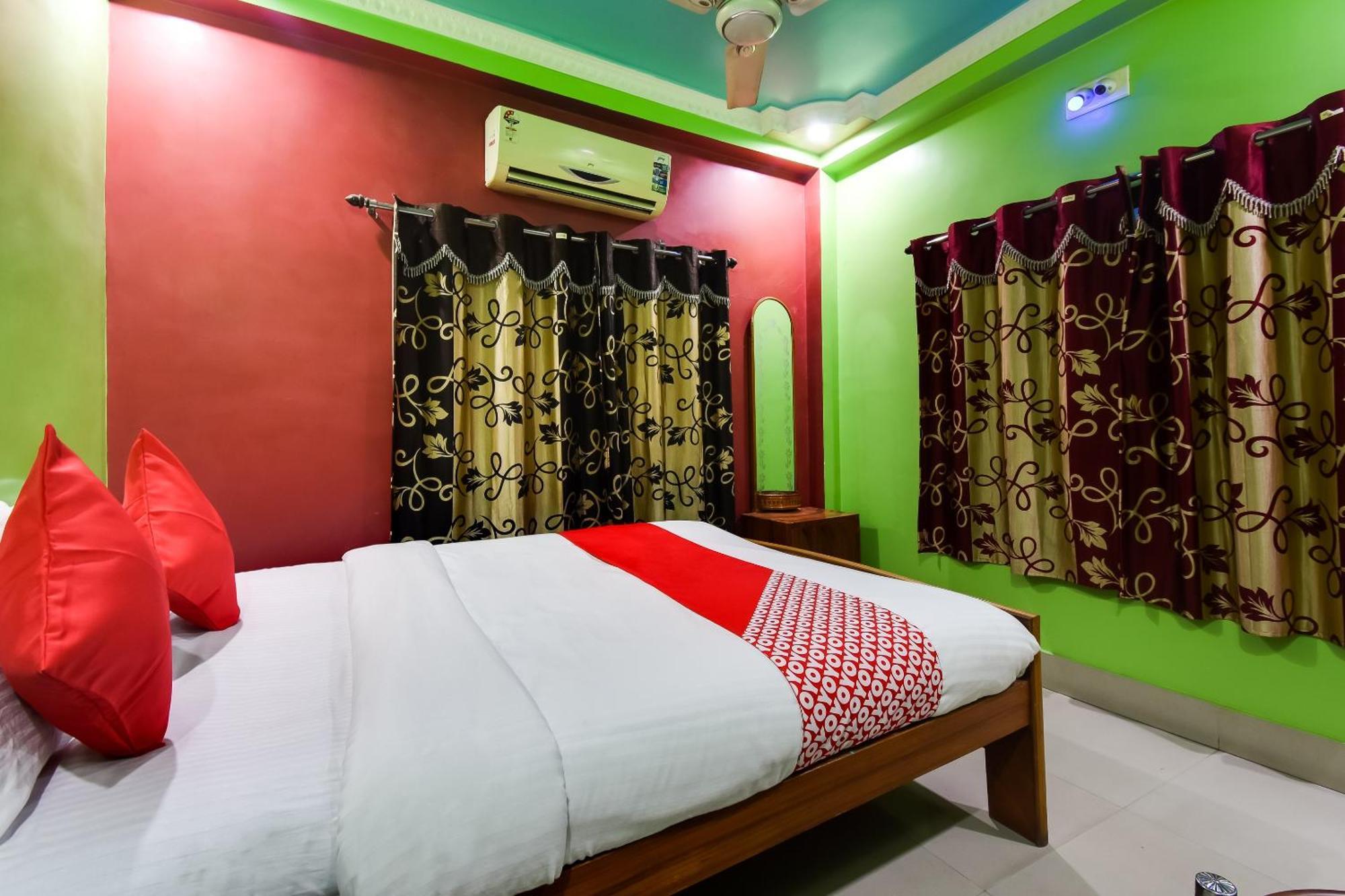 Oyo 44160 Hotel Sahana Jangipur Ngoại thất bức ảnh