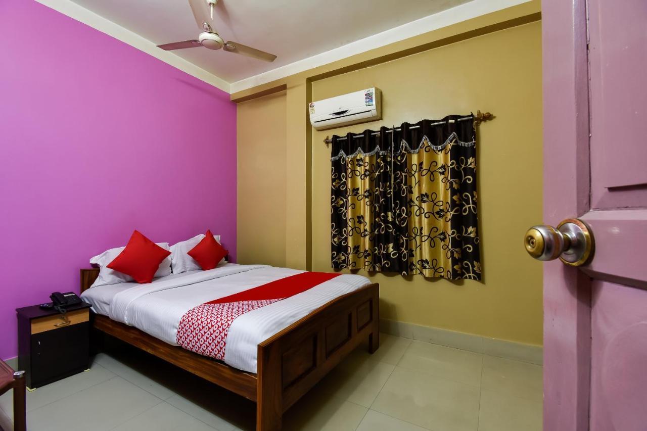 Oyo 44160 Hotel Sahana Jangipur Ngoại thất bức ảnh