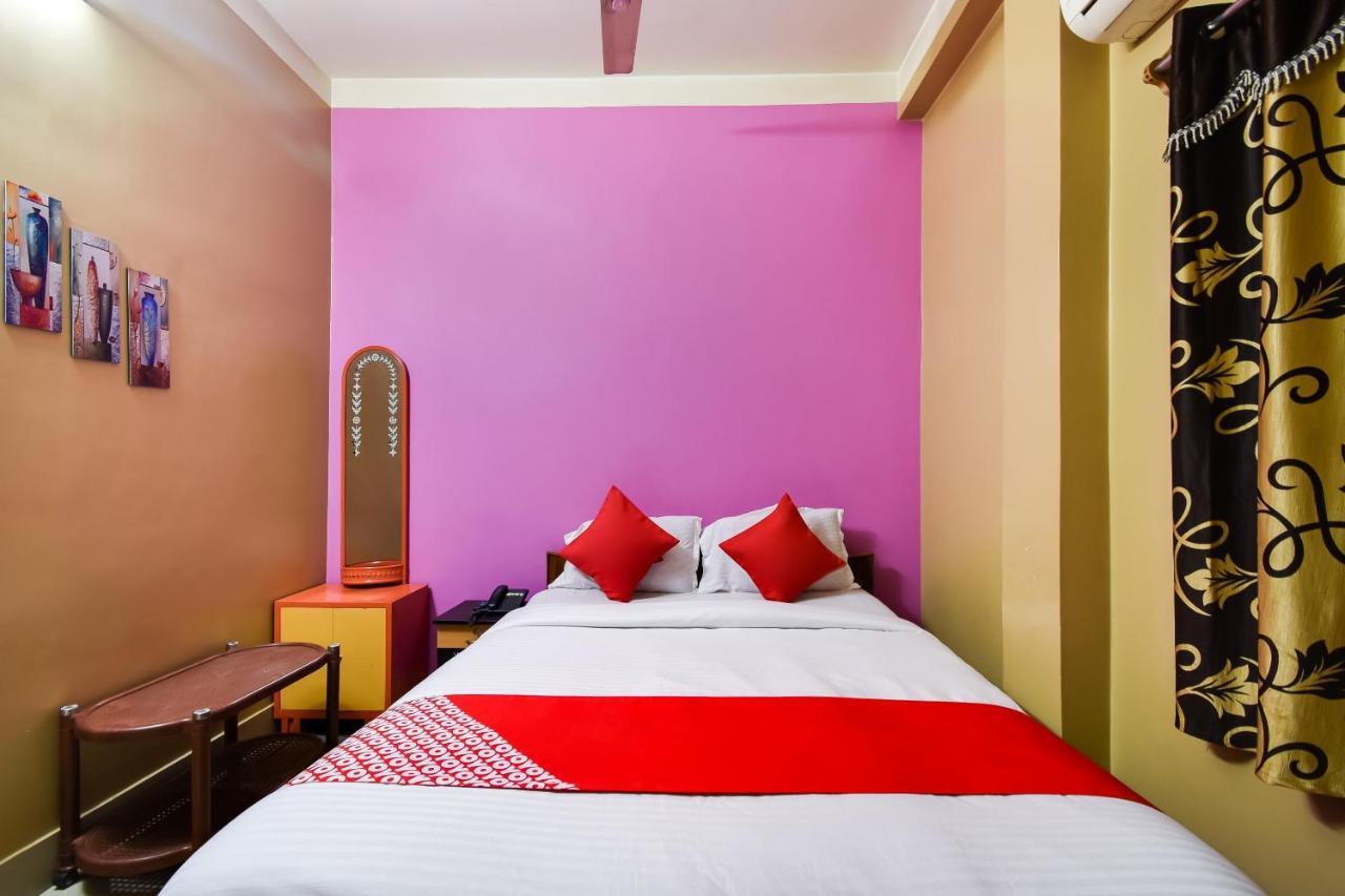 Oyo 44160 Hotel Sahana Jangipur Ngoại thất bức ảnh