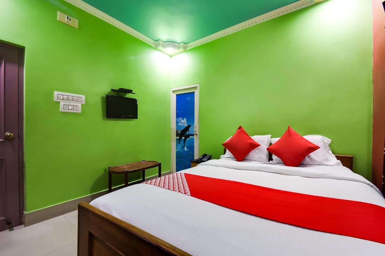 Oyo 44160 Hotel Sahana Jangipur Ngoại thất bức ảnh