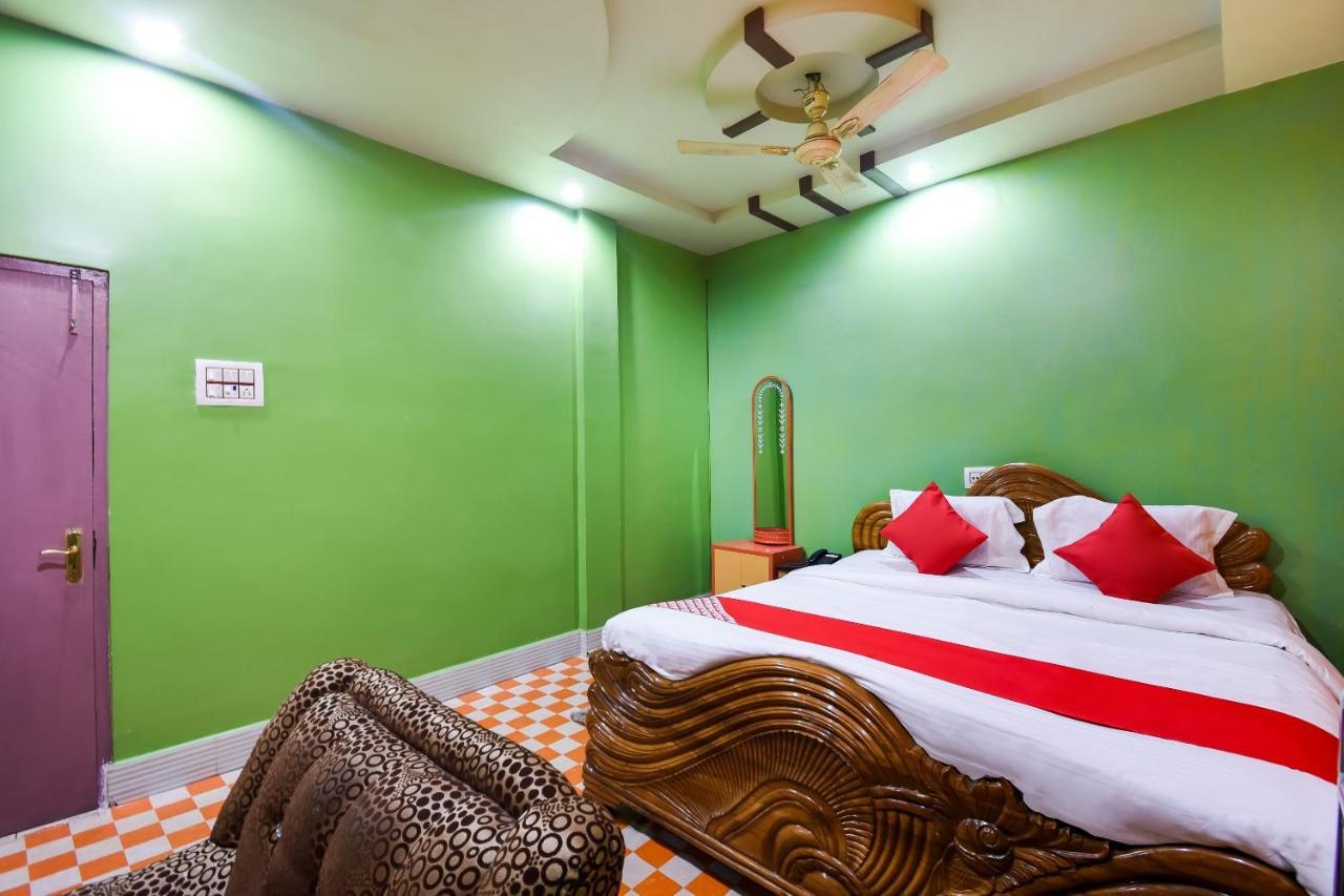 Oyo 44160 Hotel Sahana Jangipur Ngoại thất bức ảnh