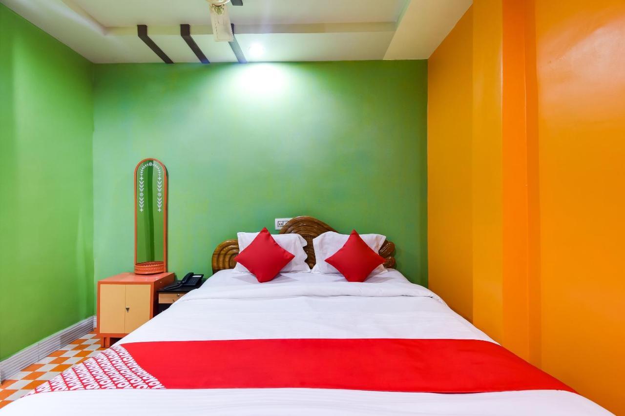 Oyo 44160 Hotel Sahana Jangipur Ngoại thất bức ảnh